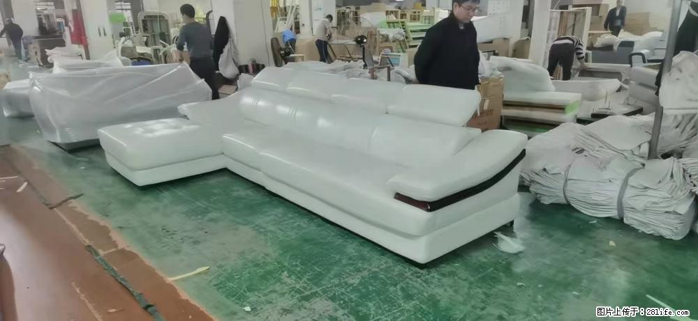 【大厂仿真皮沙发】实木框架，高回弹海绵45密度。全新包装，质量非常好，3.6米右贵妃 - 各类家具 - 居家生活 - 那曲分类信息 - 那曲28生活网 nq.28life.com