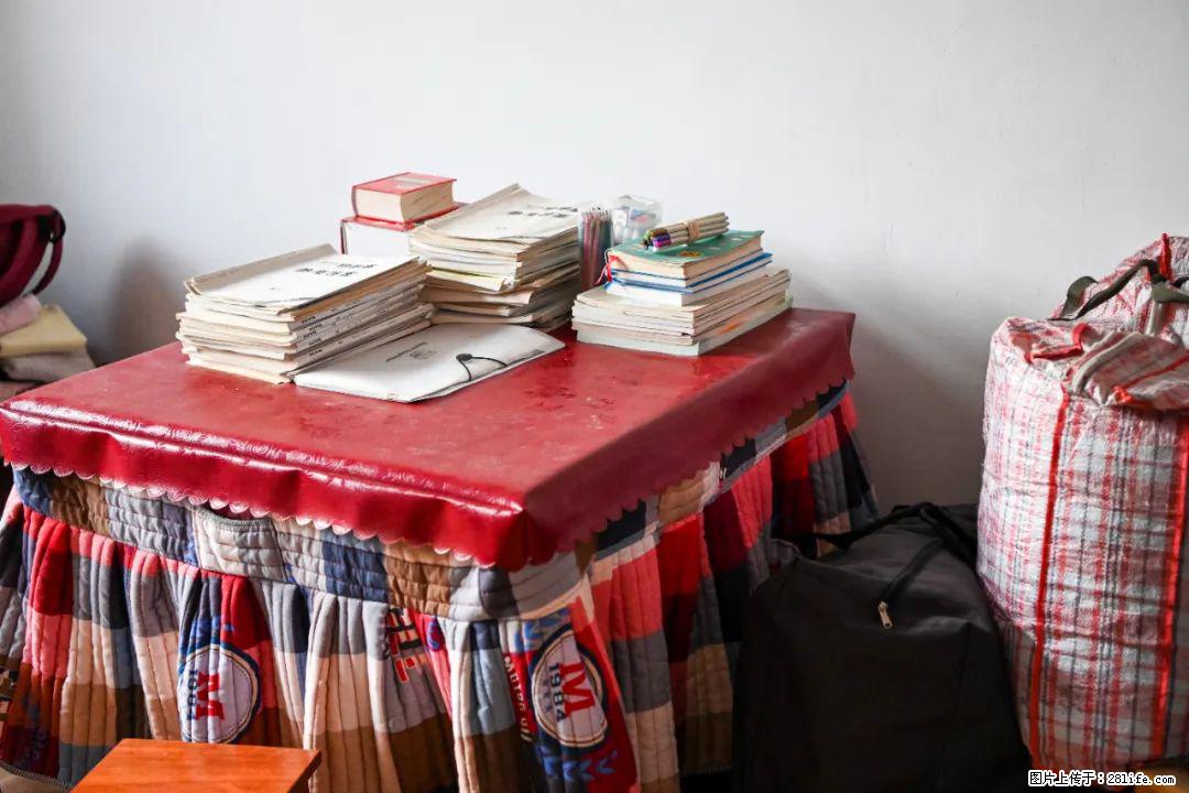 全网追的“扁担女孩”，找了一份暑假工，时薪12元 - 那曲生活资讯 - 那曲28生活网 nq.28life.com